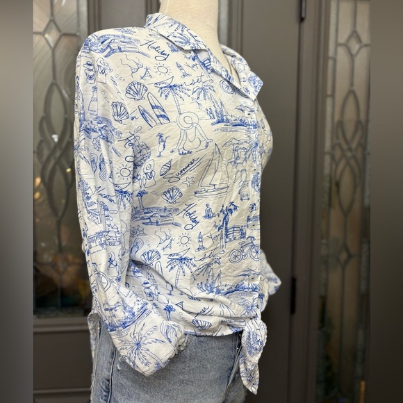 Multiples White and Blue Beach Coastal Printed Women's Top Size Large - Picture 2 of 10